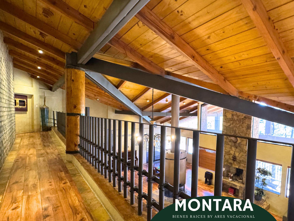 Cabaña de lujo en venta frente al campo de golf – Bosques de Monterreal