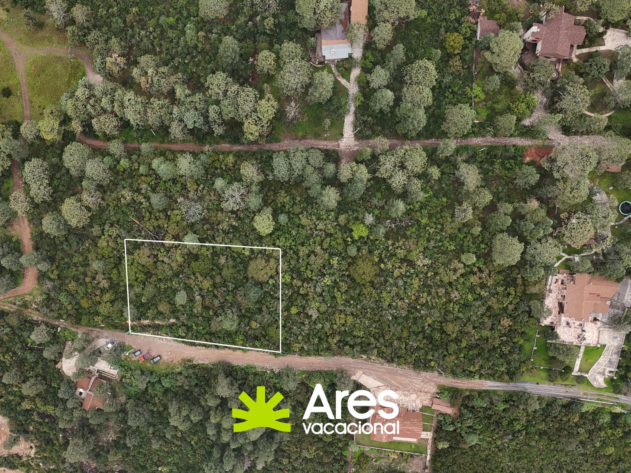 Terreno campestre de 2,200 m² con vista panorámica – Bosques de Monterreal