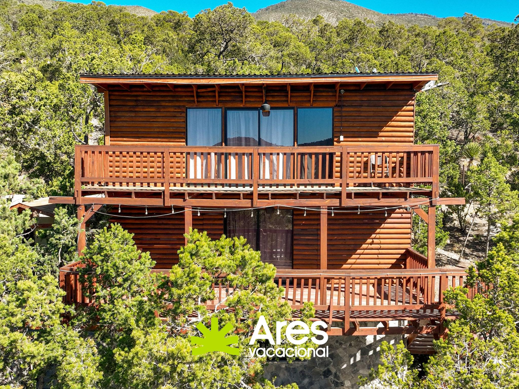 Cabaña con palapa, fogatero y cuarto de juegos – Bosque Boreal