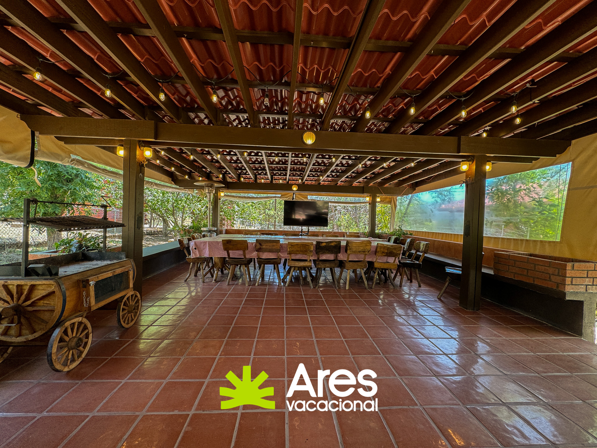 Cabaña privada con 7 habitaciones y jardín amplio – Portal San Antonio