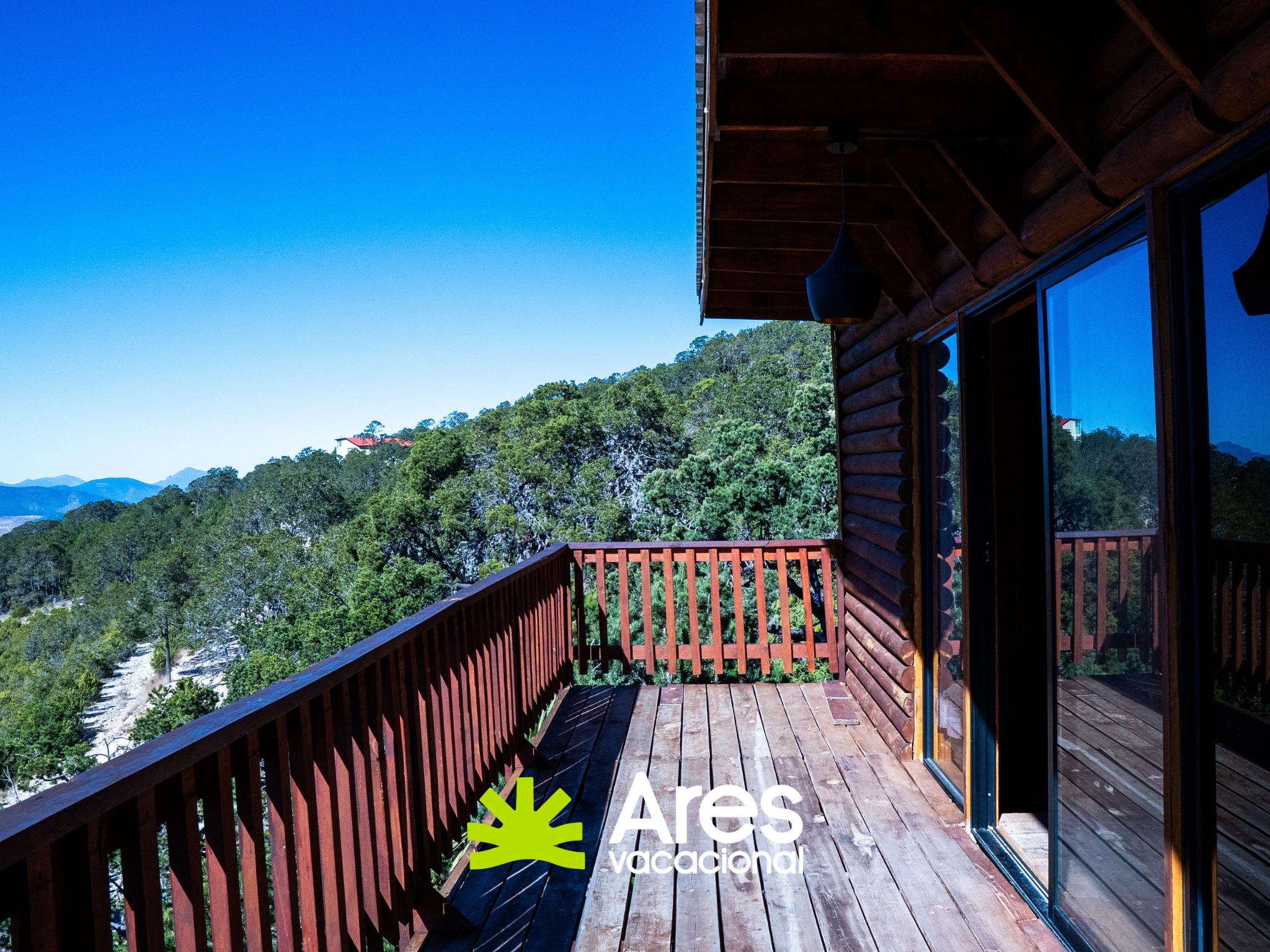 Cabaña con palapa, fogatero y cuarto de juegos – Bosque Boreal