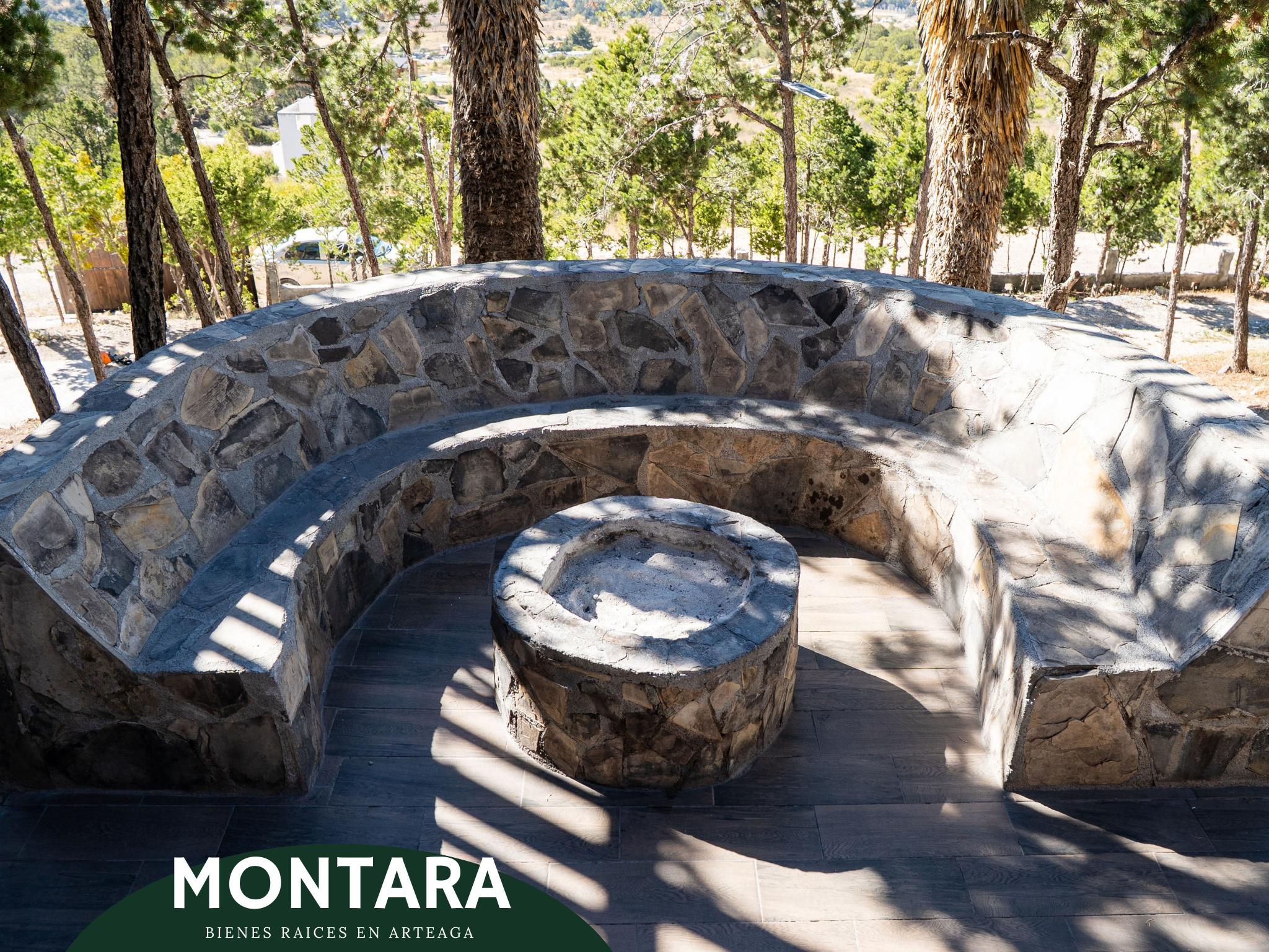 Cabaña con palapa, fogatero y cuarto de juegos – Bosque Boreal