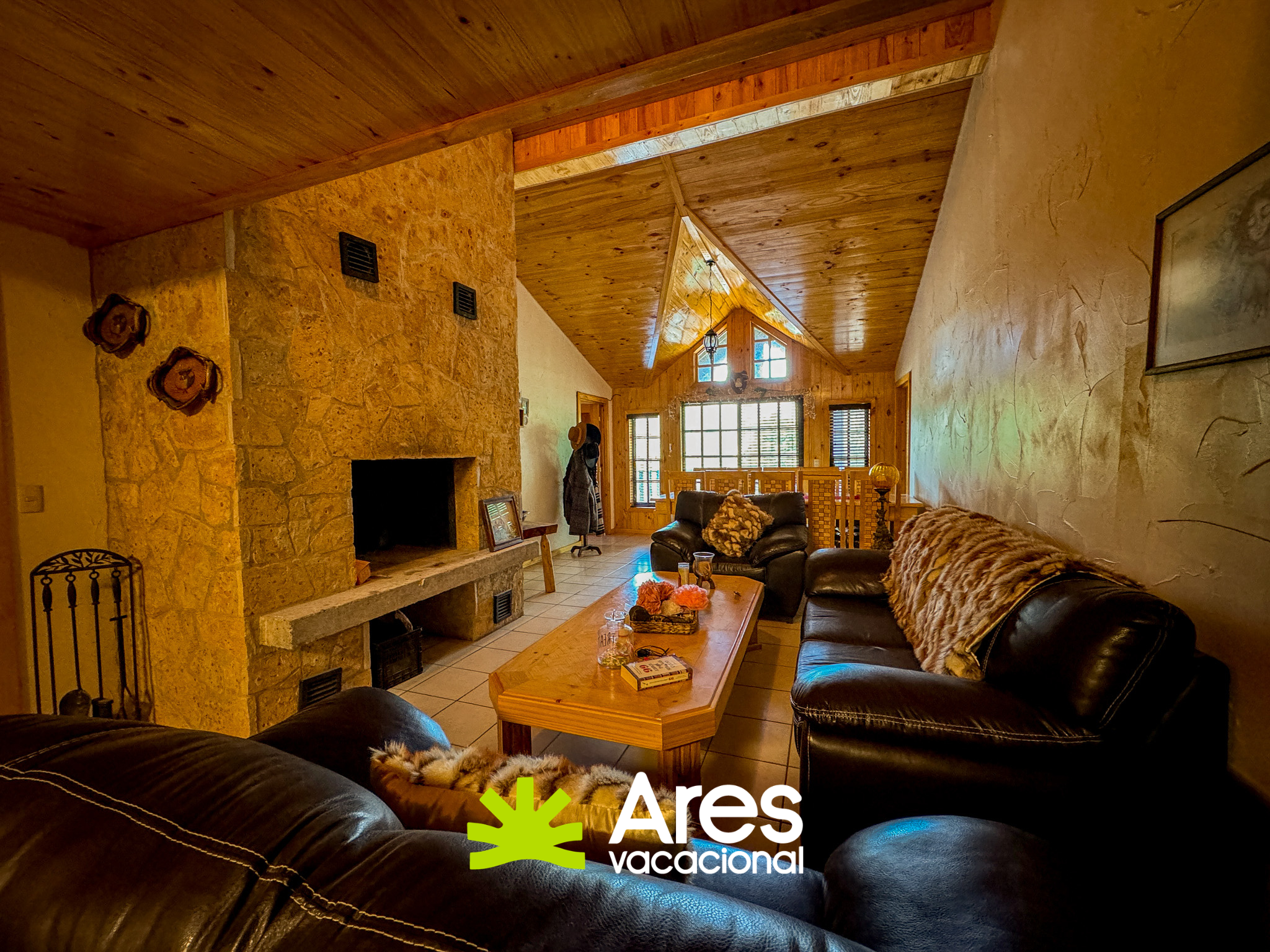 Cabaña privada con 7 habitaciones y jardín amplio – Portal San Antonio